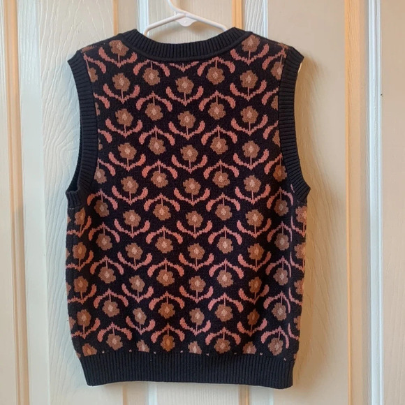 H&M Kids 6-8 year old wool blend vest sweater - Picture 4 of 4